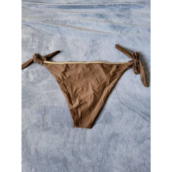 Sherrylo swim bottom  - Picture 2 of 6